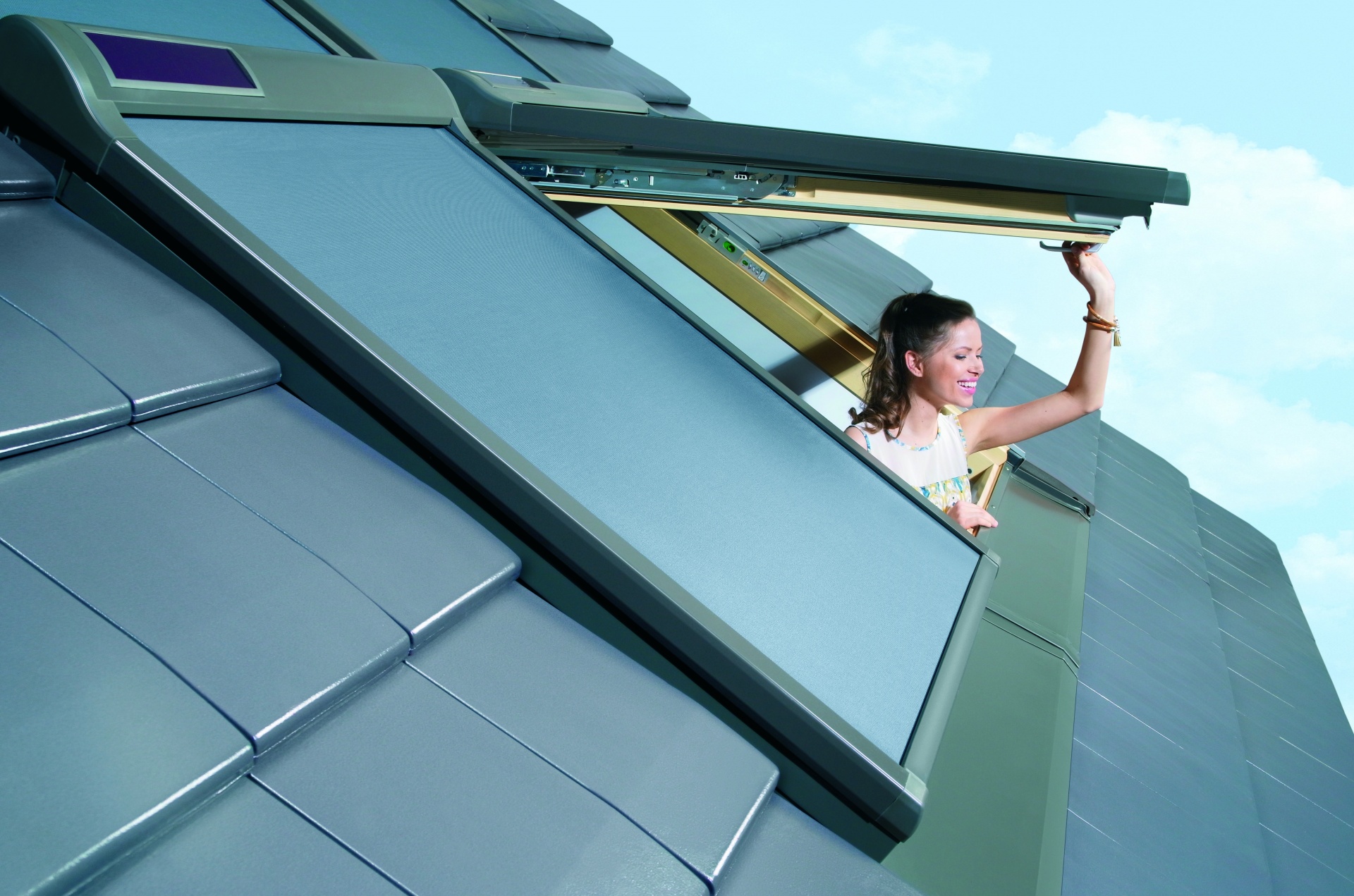 Awning blinds – the smart solution for comfortable working on hot days