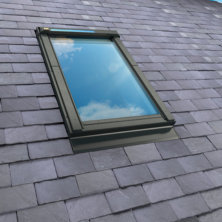 Solar type roof window