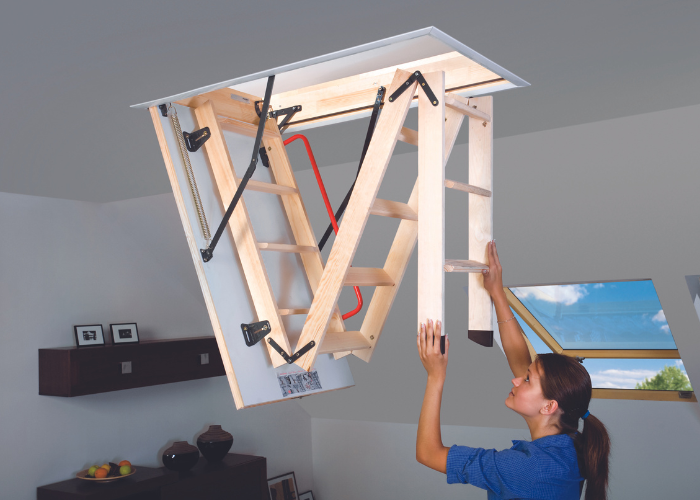 Wooden folding section loft ladders - FAKRO