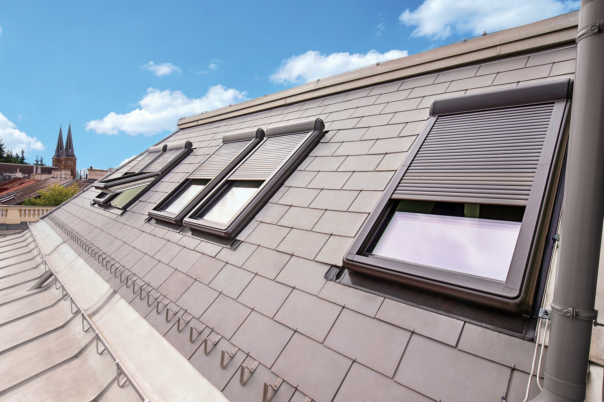How to Take Care of External Roller Blinds? Cleaning and Maintenance