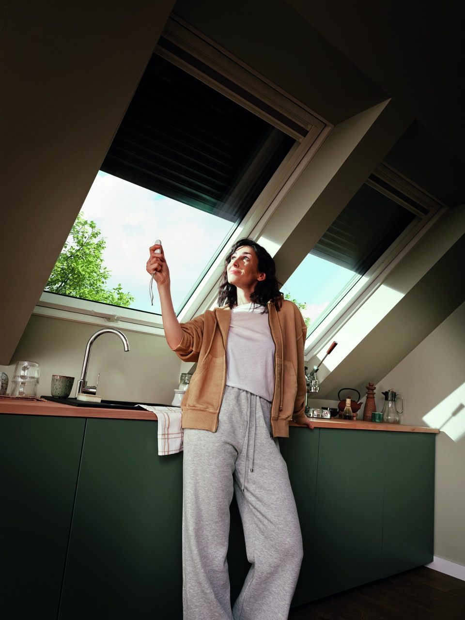 Keep the Heat Under Control: Exterior Accessories for Roof Windows