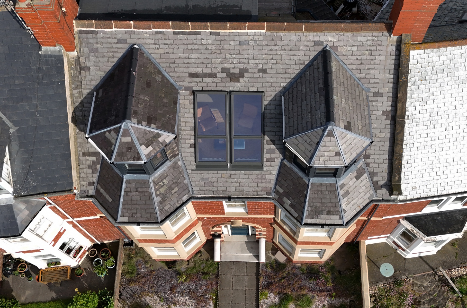Balcony Windows: Bring Luxury to Your Roof with FAKRO