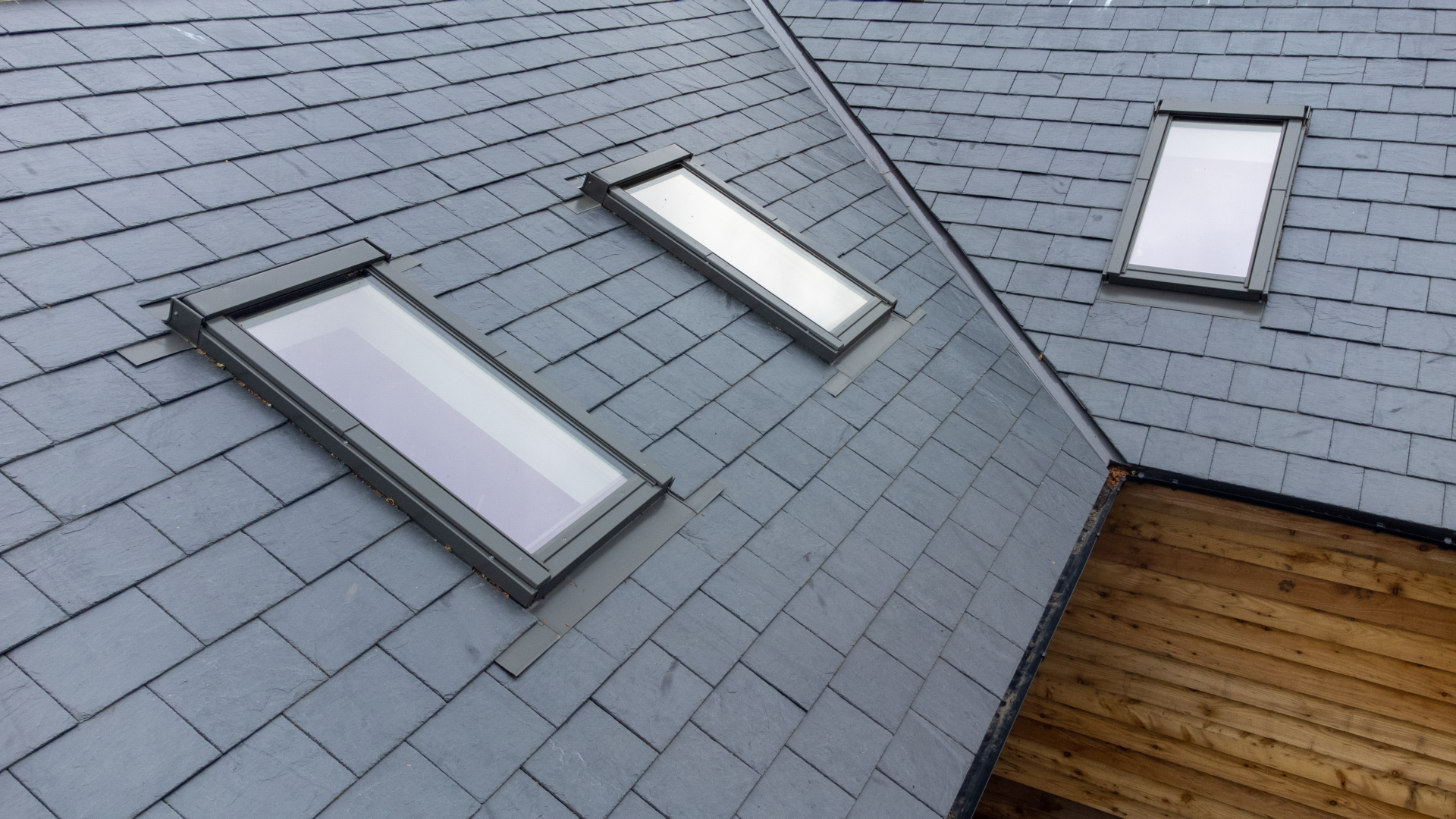 Transforming Your Loft Into a Bright & Invigorating Home Gym with Natural Light